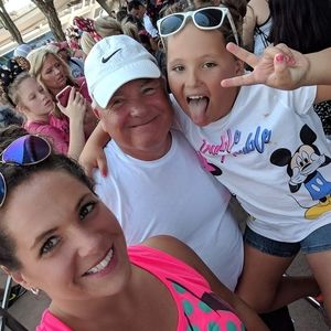 Meet your Posher, Becky